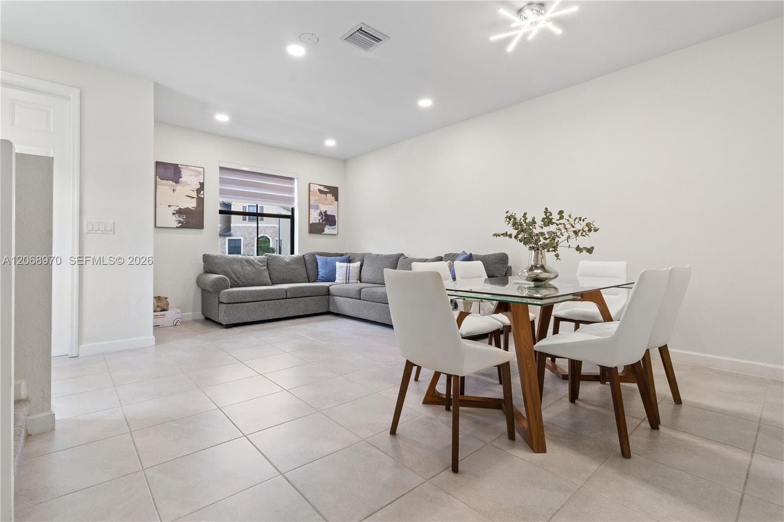 11410 W 34th Way, Hialeah, FL 33018 photo 4