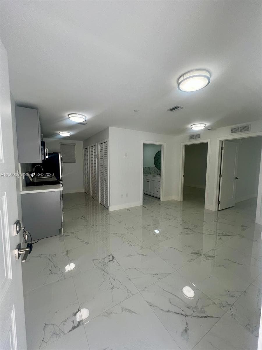 1860 NW 19th St # 101, Miami, FL 33125 photo 7