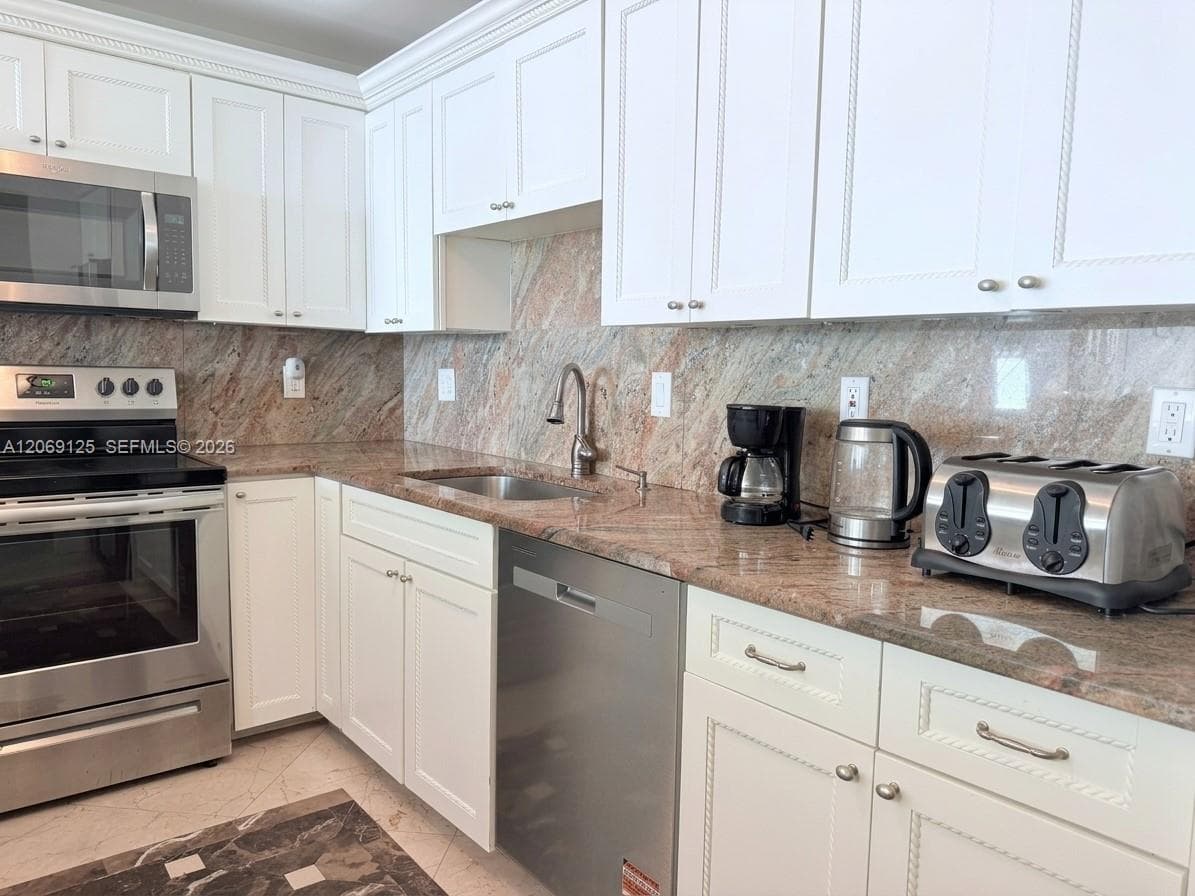 19370 Collins Ave # 1627, Sunny Isles Beach, FL 33160 photo 9