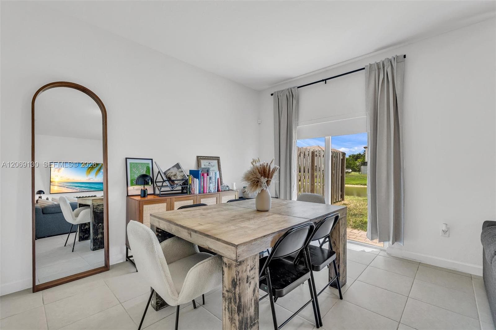 12613 NW 23rd Pl, Miami, FL 33167 photo 12