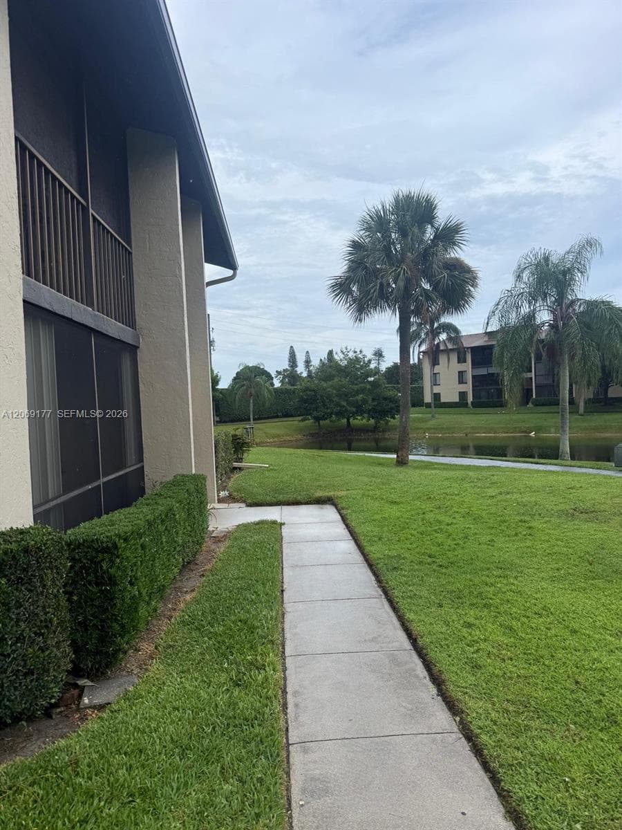 529 Shady Pine Way # B2, Green Acres, FL 33415 photo 10