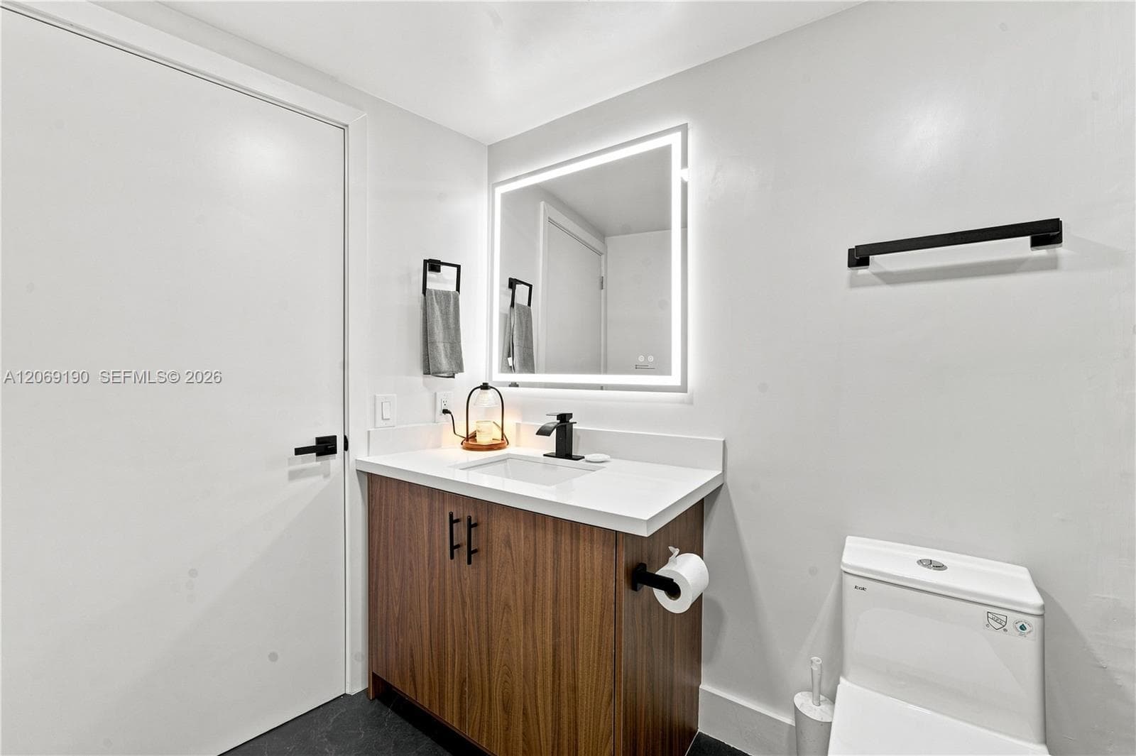 1750 N Bayshore Dr # 1912, Miami, FL 33132 photo 10