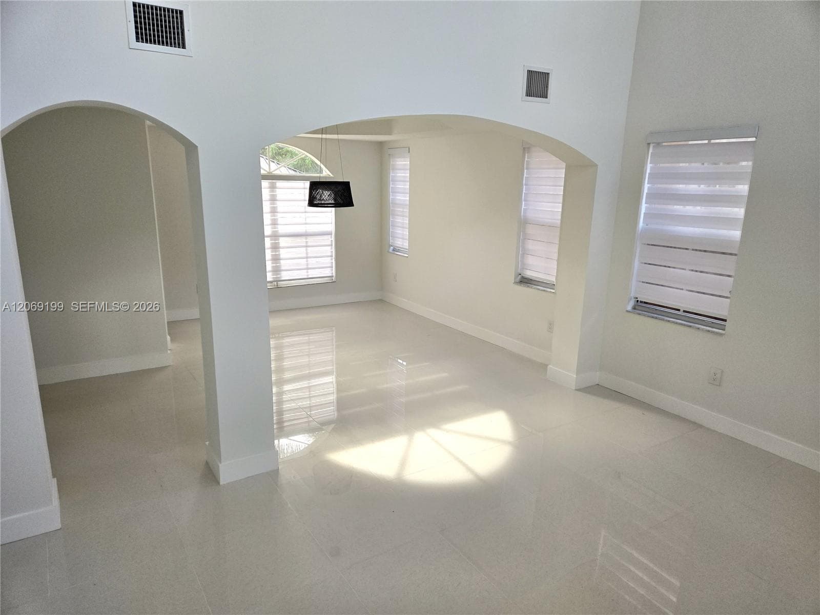 3124 SW 154th Pl, Miami, FL 33185 photo 4