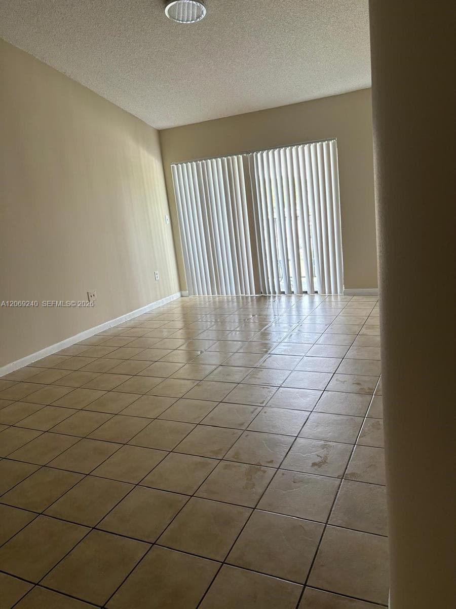 7200 NW 179th St # 310, Hialeah, FL 33015 photo 13