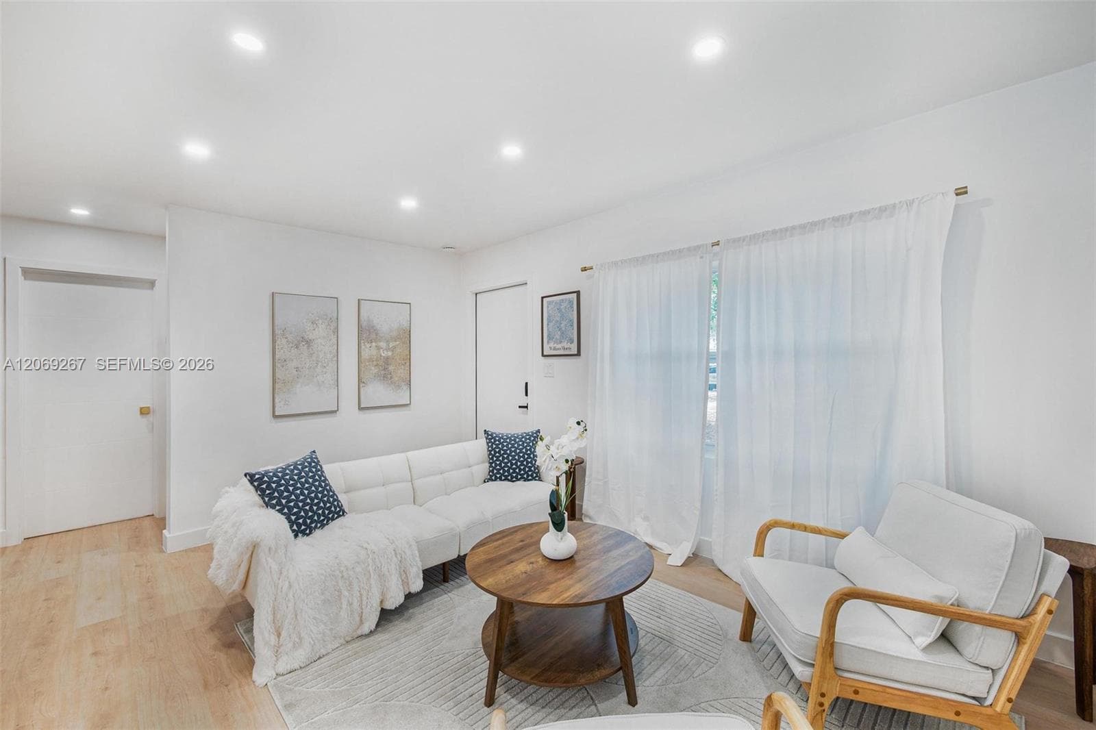 12325 NE 11th Pl, North Miami, FL 33161 photo 6