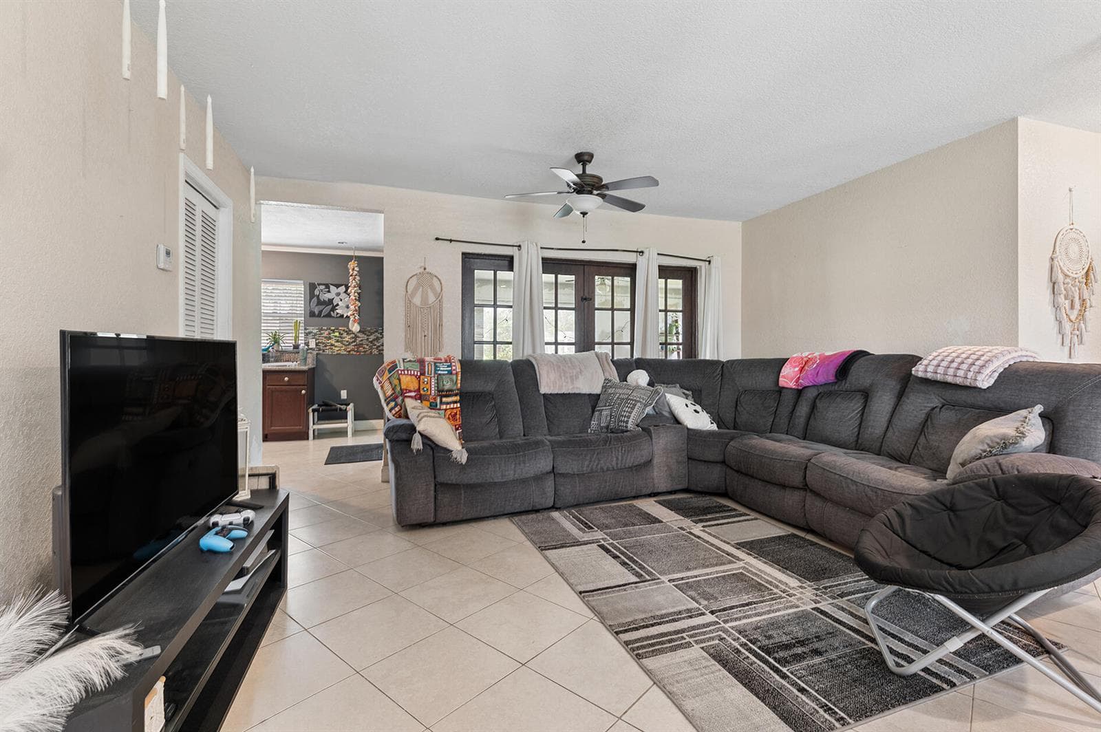 415 SW 7th Court, Boynton Beach, FL 33435 photo 8