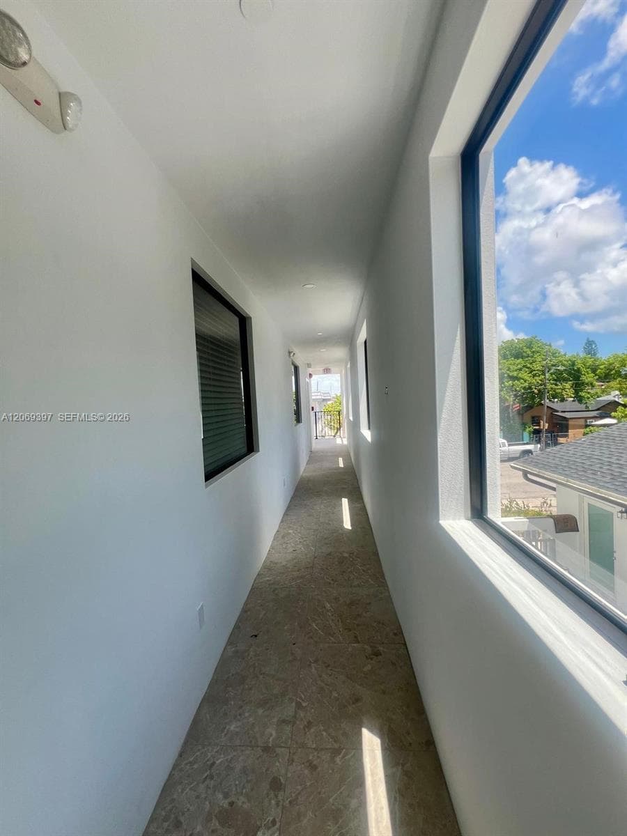 1860 NW 19th St # 203, Miami, FL 33125 photo 10