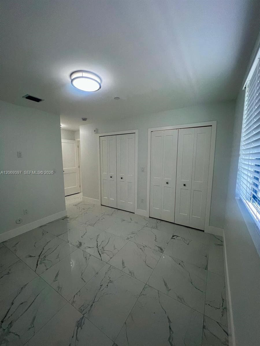1860 NW 19th St # 203, Miami, FL 33125 photo 8