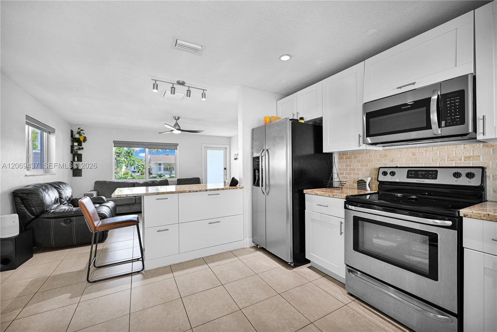 2710 NW 54th St, Tamarac, FL 33309 photo 12