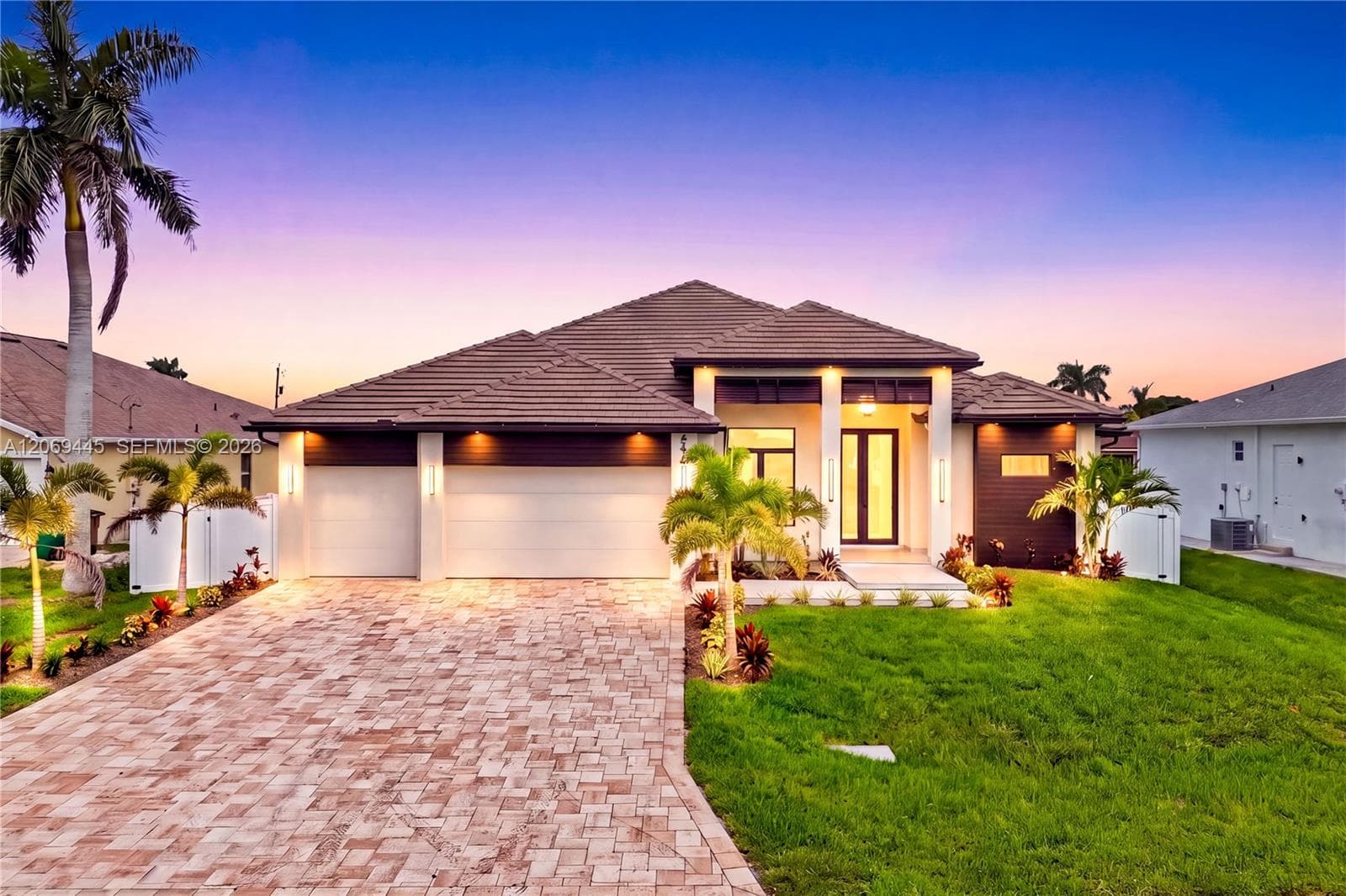 114 SW 36th Pl, Other City - In The State Of Florida, FL 33991 photo 2