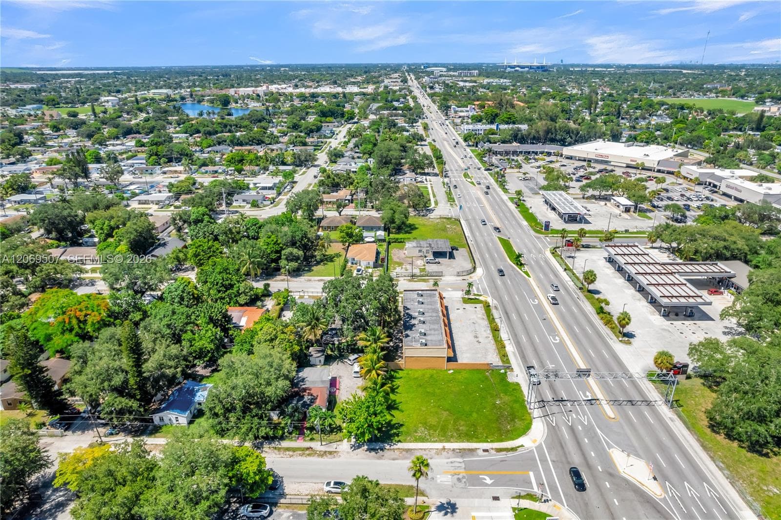 16910 NW 27th Ave, Miami Gardens, FL 33056 photo 9