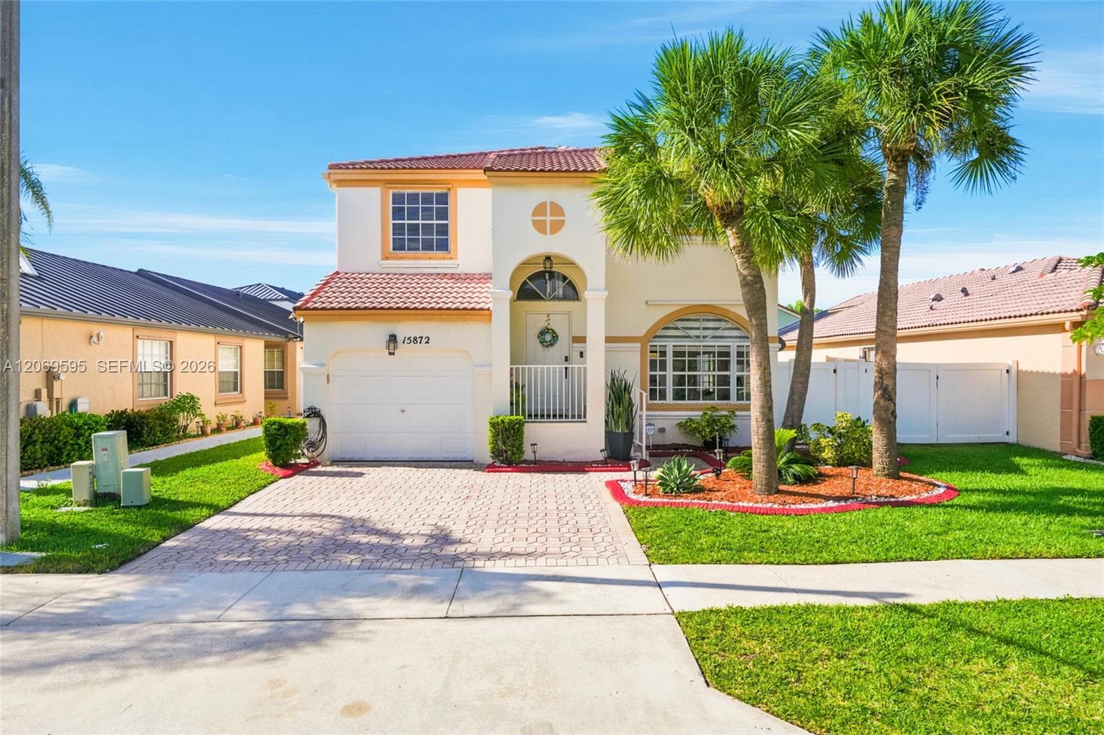 15872 NW 21st St, Pembroke Pines, FL 33028