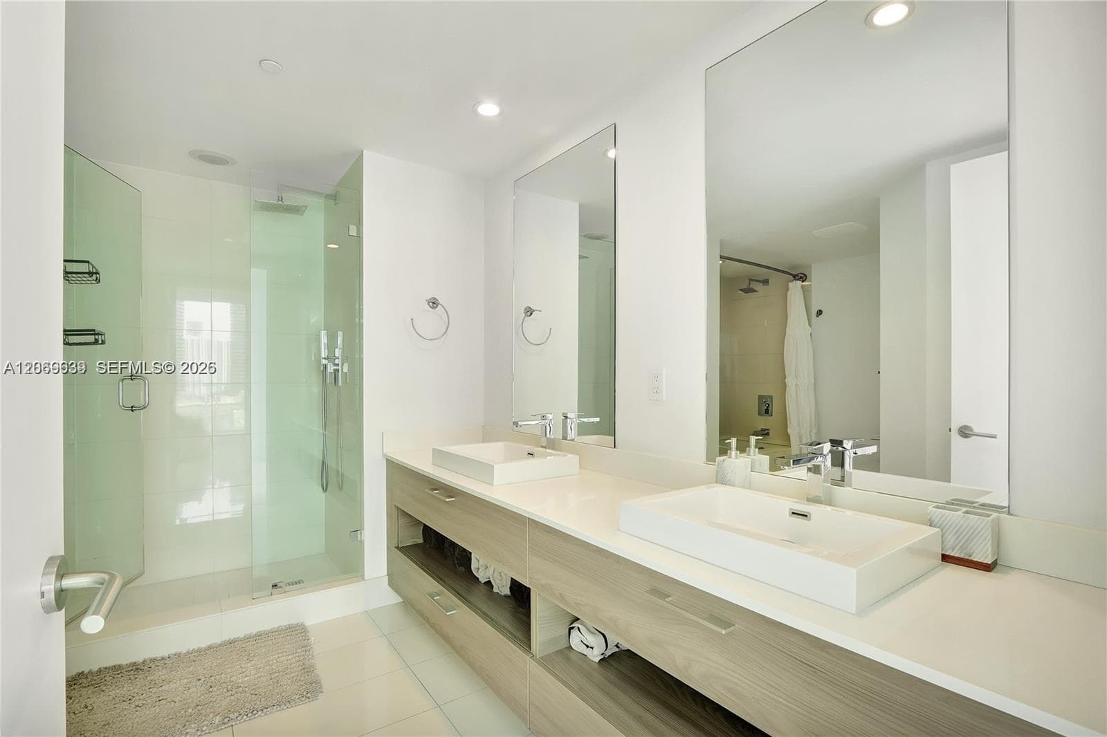 1300 S Miami Ave # 1610, Miami, FL 33130 photo 9