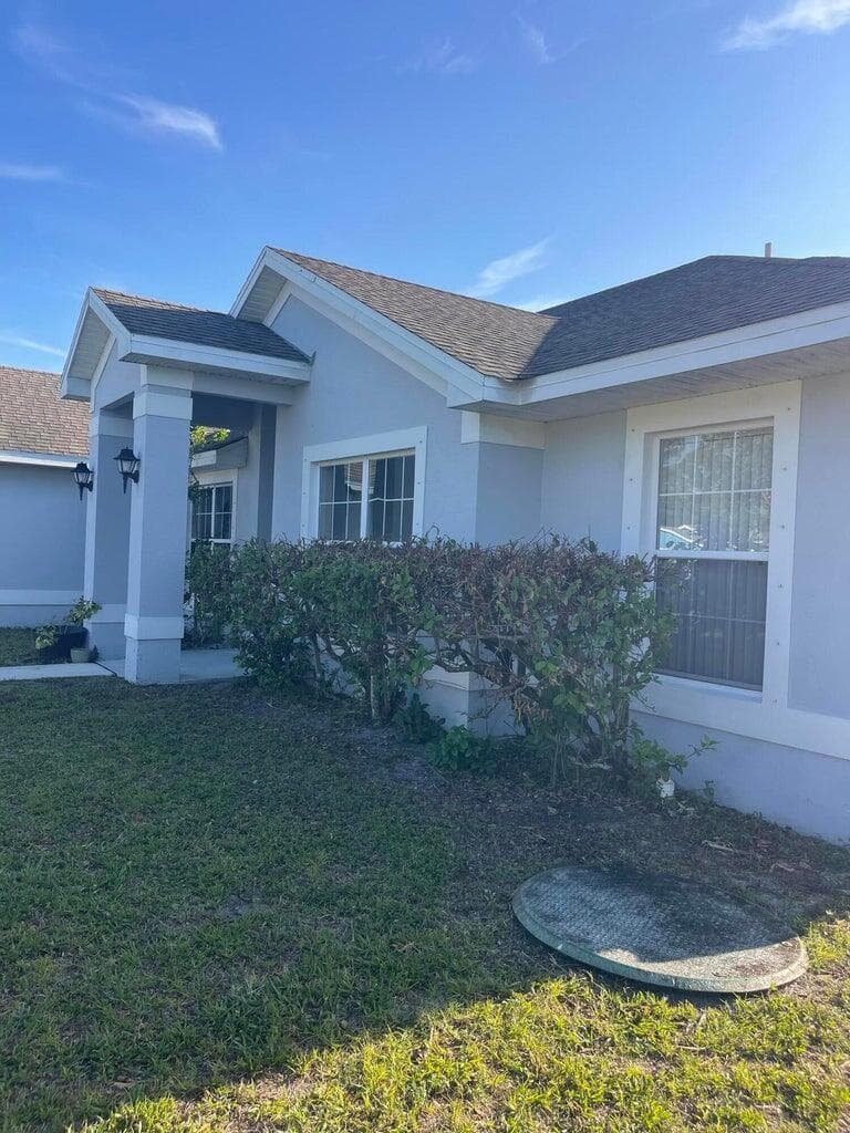 688 SW HEATHER Street, Port St. Lucie, FL 34983 photo 3