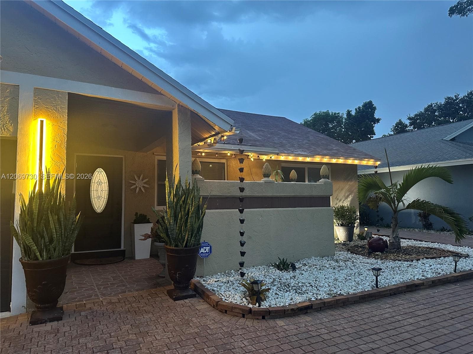 1051 SW 99th Ave, Pembroke Pines, FL 33025 photo 6