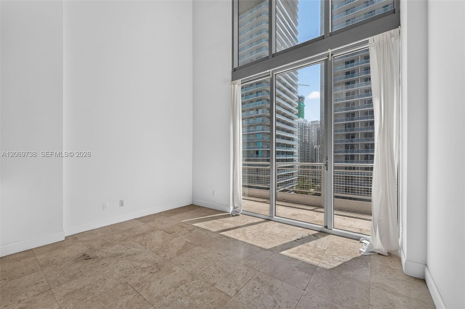 690 SW 1st Ct # 2122, Miami, FL 33130 photo 11