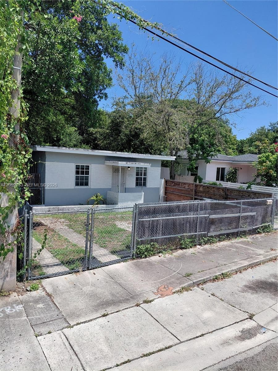 5731 NW 6th Ave, Miami, FL 33127 photo 6