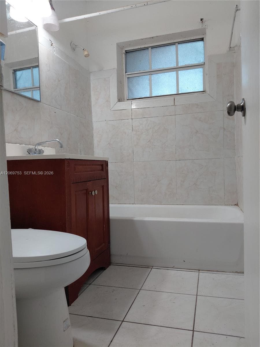 5731 NW 6th Ave, Miami, FL 33127 photo 9