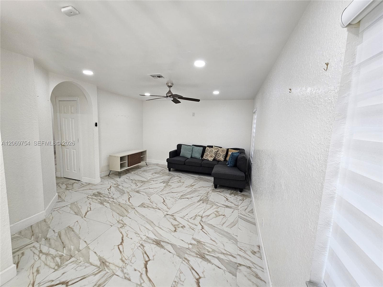 387 NW 107th Ave, Pembroke Pines, FL 33026 photo 12