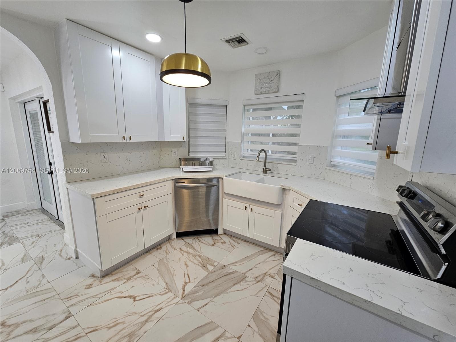 387 NW 107th Ave, Pembroke Pines, FL 33026 photo 11