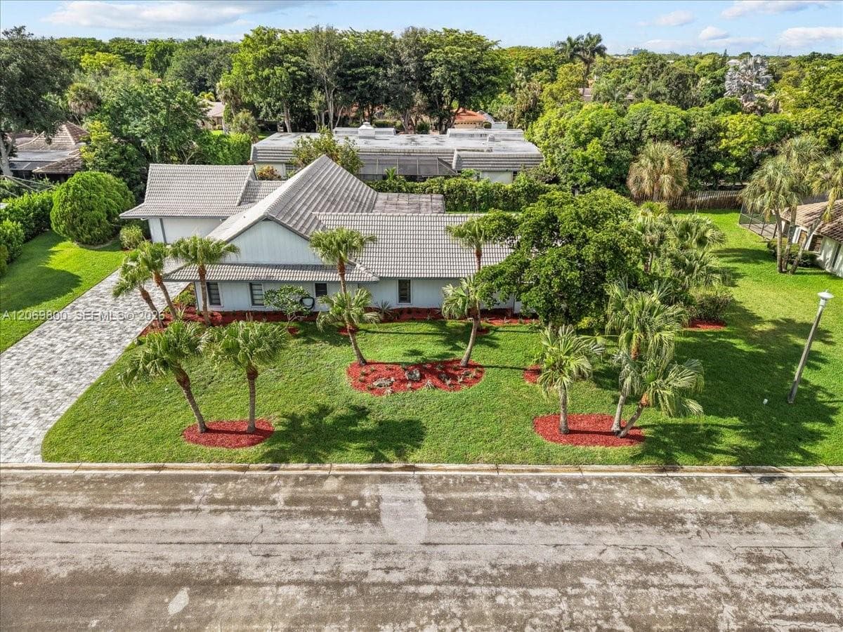 9220 NW 15th St, Coral Springs, FL 33071 photo 6