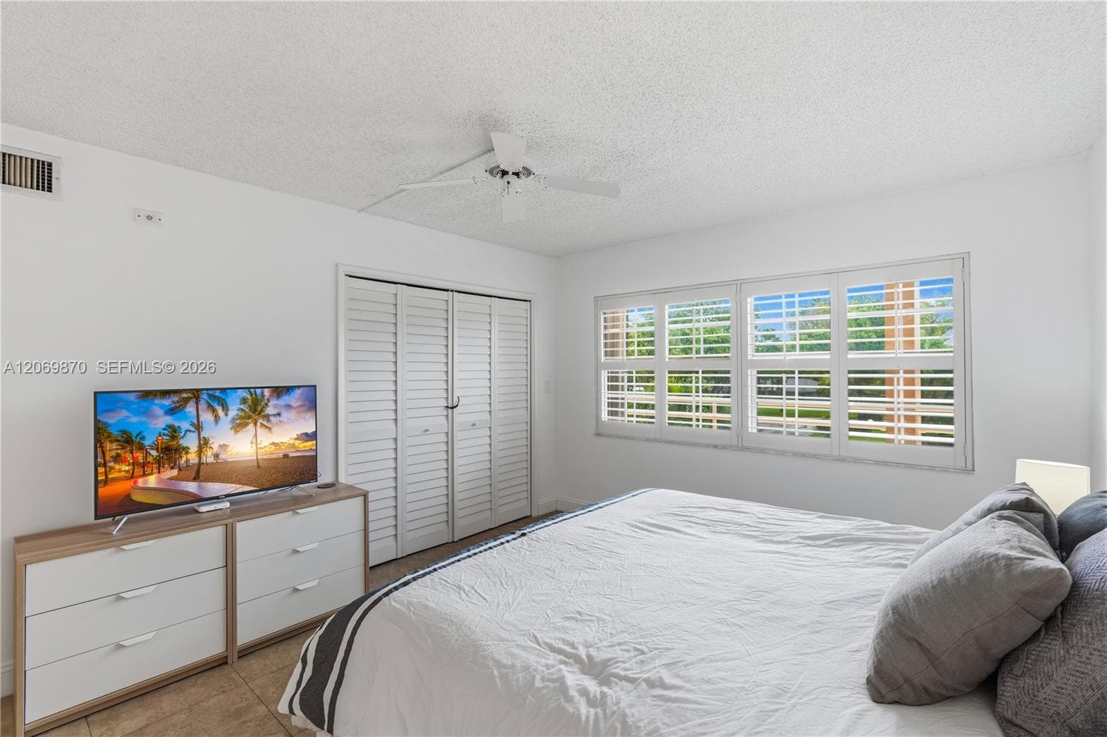 3970 Oaks Clubhouse Dr # 306, Pompano Beach, FL 33069 photo 10
