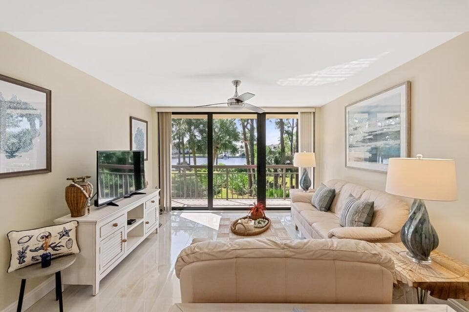 2101 Marina Isle Way # 203, Jupiter, FL 33477 photo 9