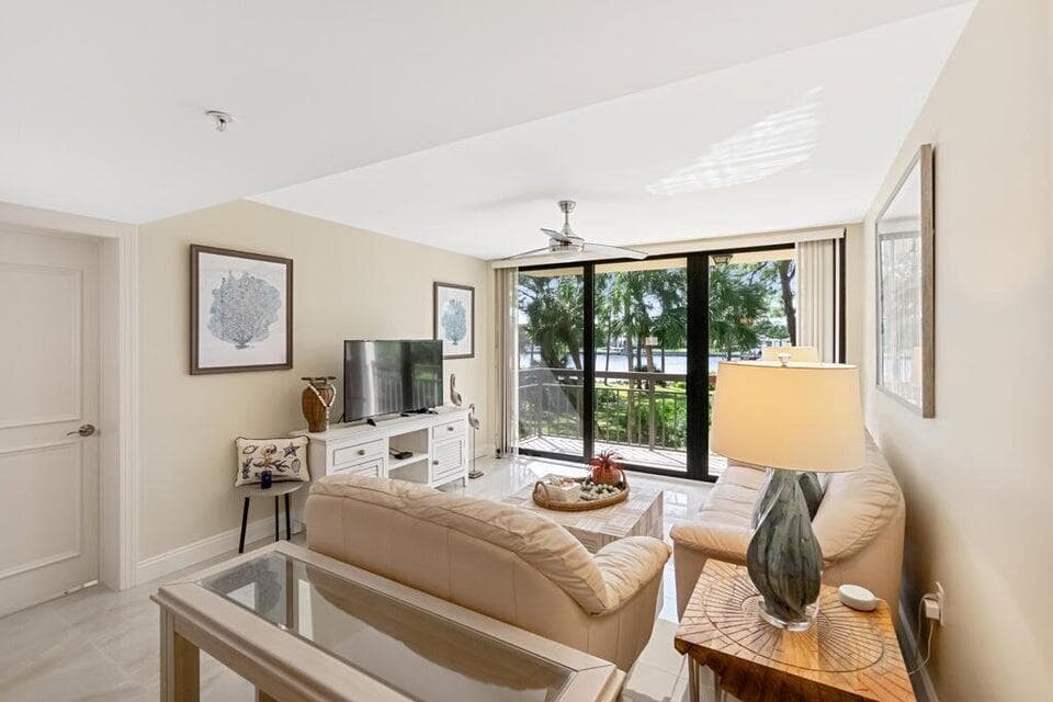2101 Marina Isle Way # 203, Jupiter, FL 33477 photo 8