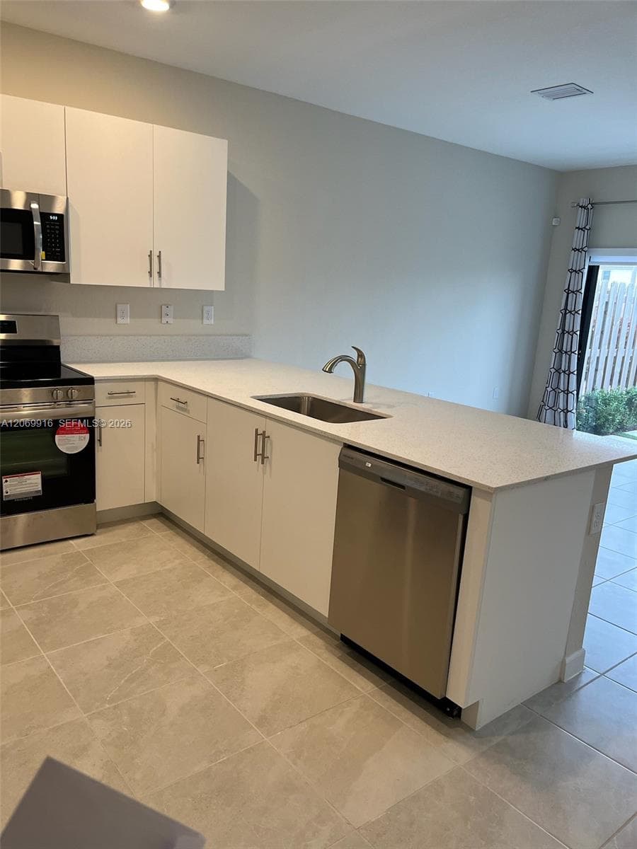 11889 SW 245th Ter, Homestead, FL 33032 photo 12