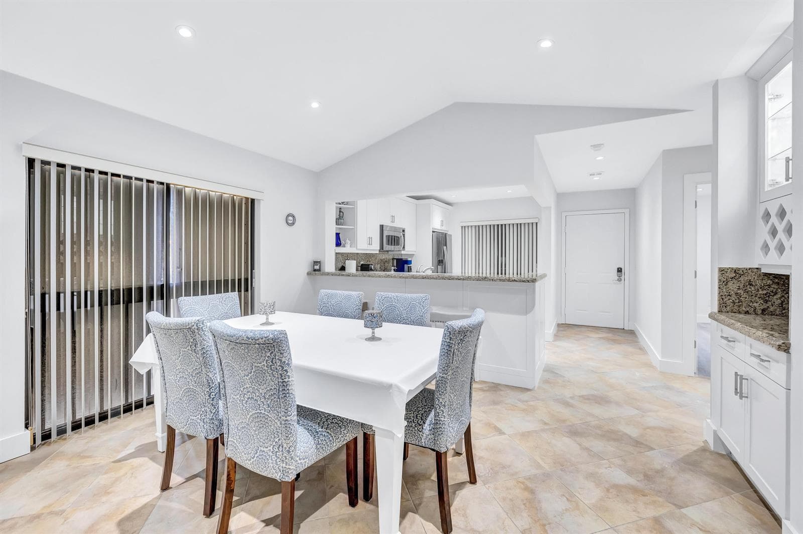 351 Club Circle # 210, Boca Raton, FL 33487 photo 7