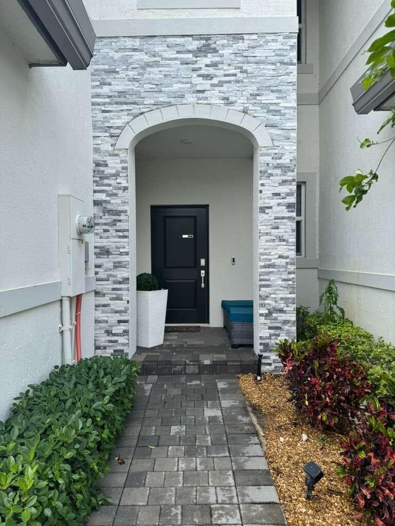 4668 NW 120th Way, Coral Springs, FL 33076 photo 12