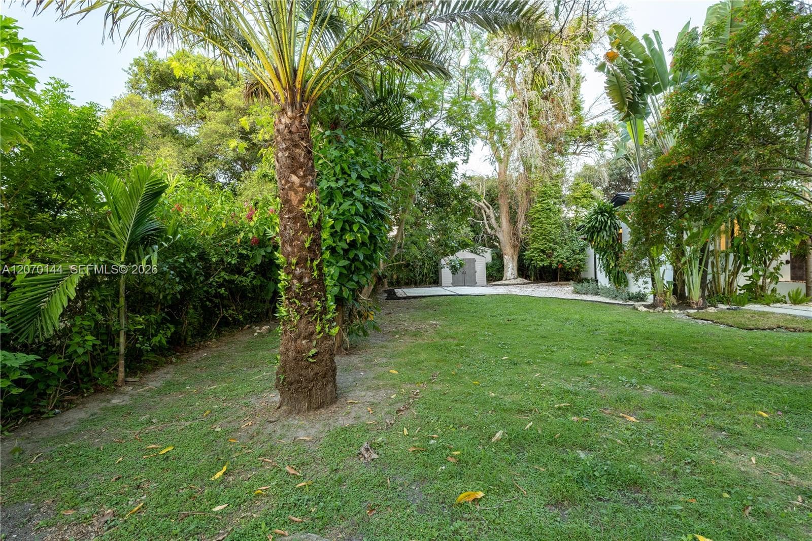 10901 NE 3rd Ave, Miami, FL 33161 photo 9