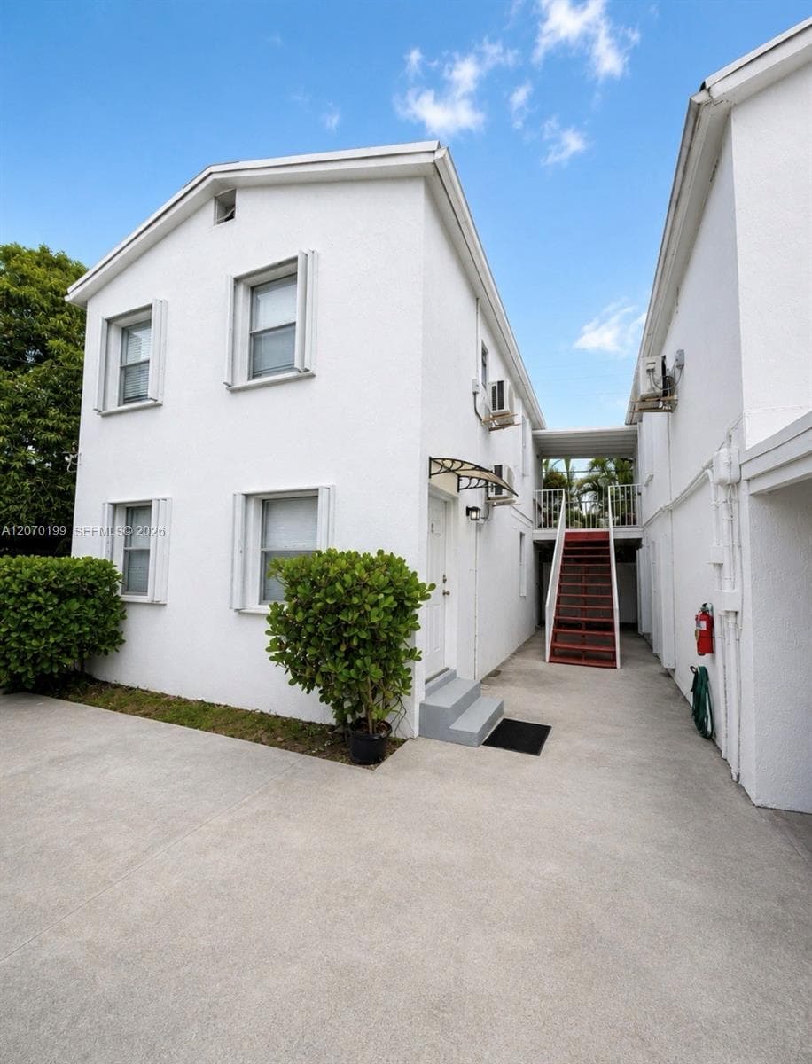 127 NW 47th Ter # 2, Miami, FL 33127