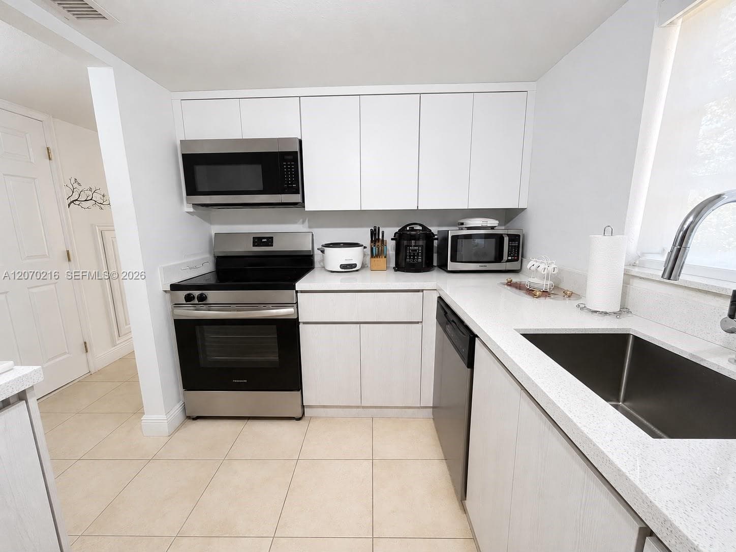 8500 SW 109th Ave # 6-220, Miami, FL 33173 photo 10