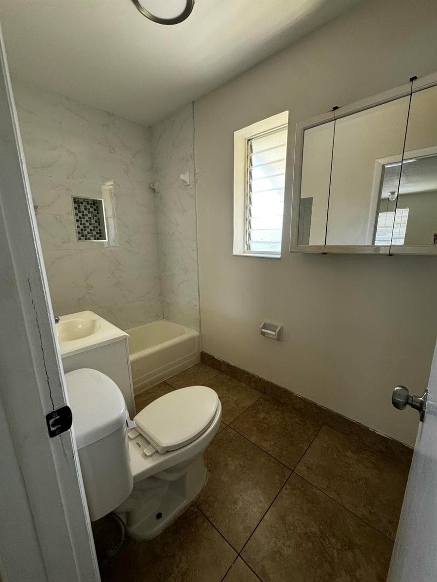 1681 NE 51ST Court, Pompano Beach, FL 33064 photo 8