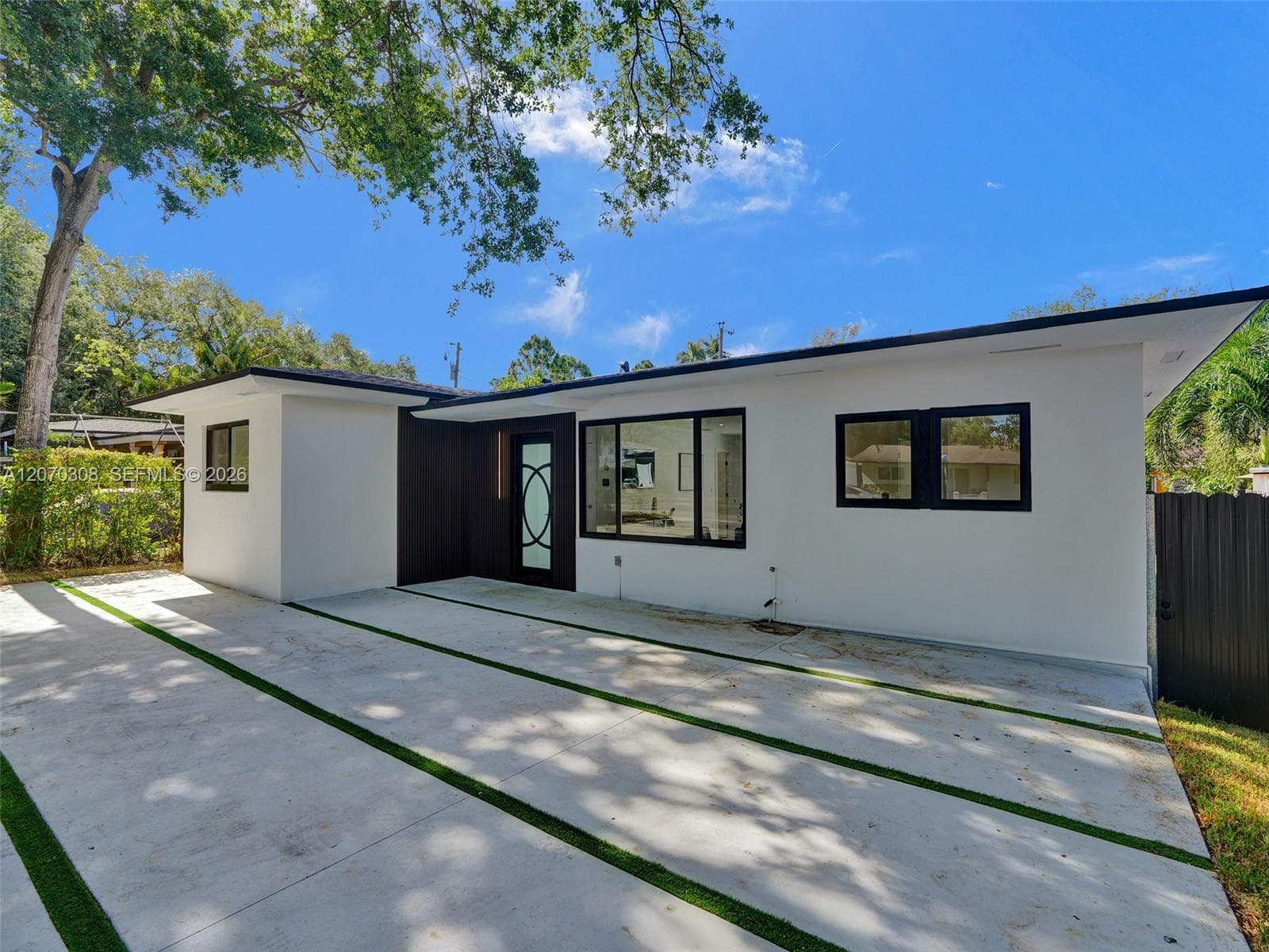 2380 NE 184th Ter, North Miami Beach, FL 33160 photo 6