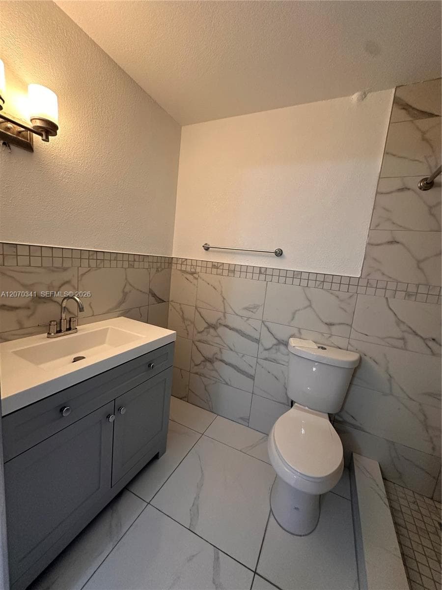7999 SW 152nd Ave # 608-6, Miami, FL 33193 photo 8
