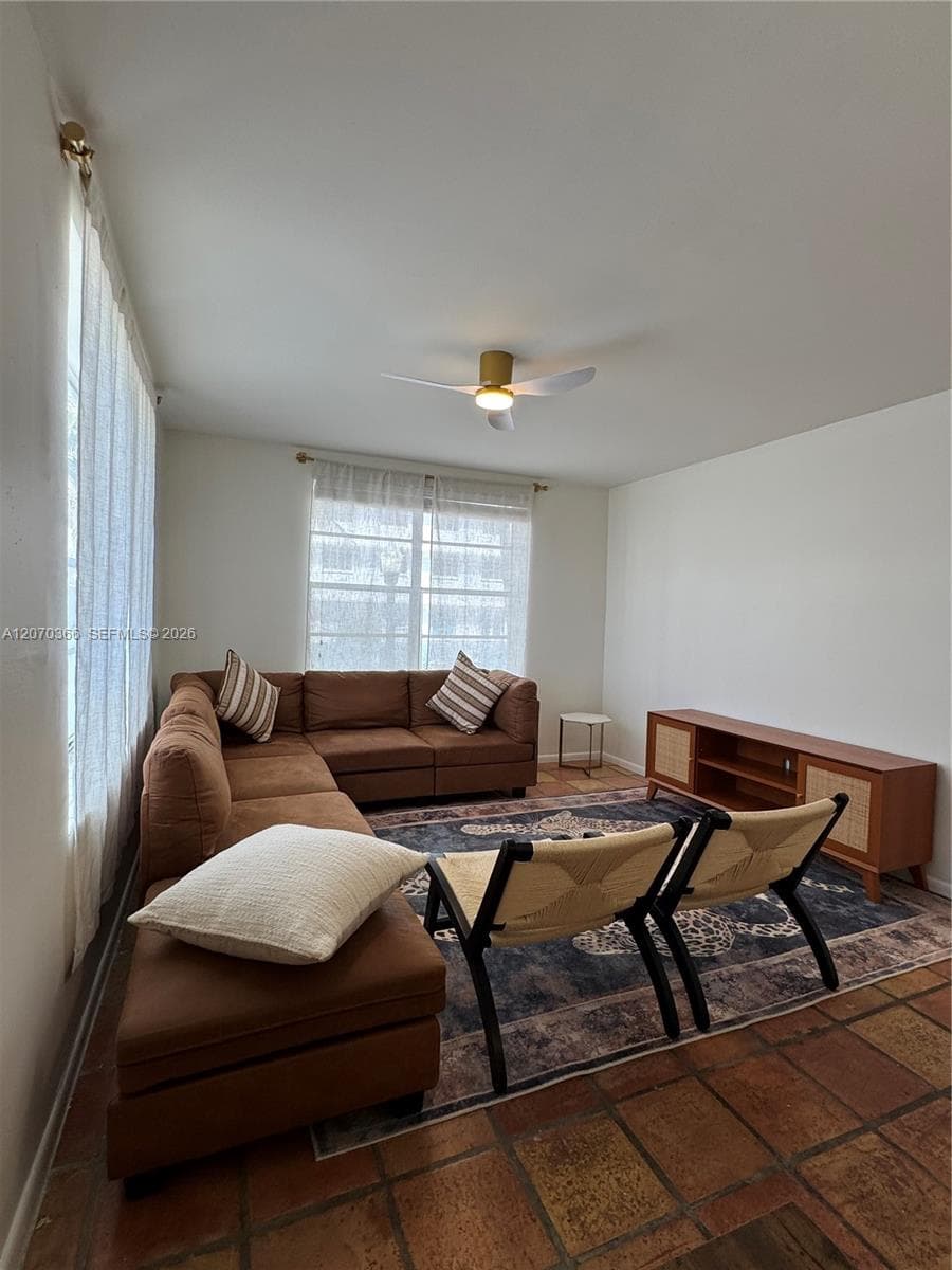 1460 Ocean Dr # 208, Miami Beach, FL 33139 photo 8