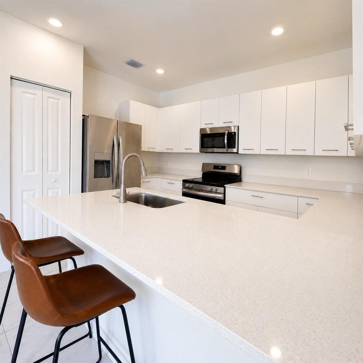 12092 NW 24TH Place, Miami, FL 33167 photo 7
