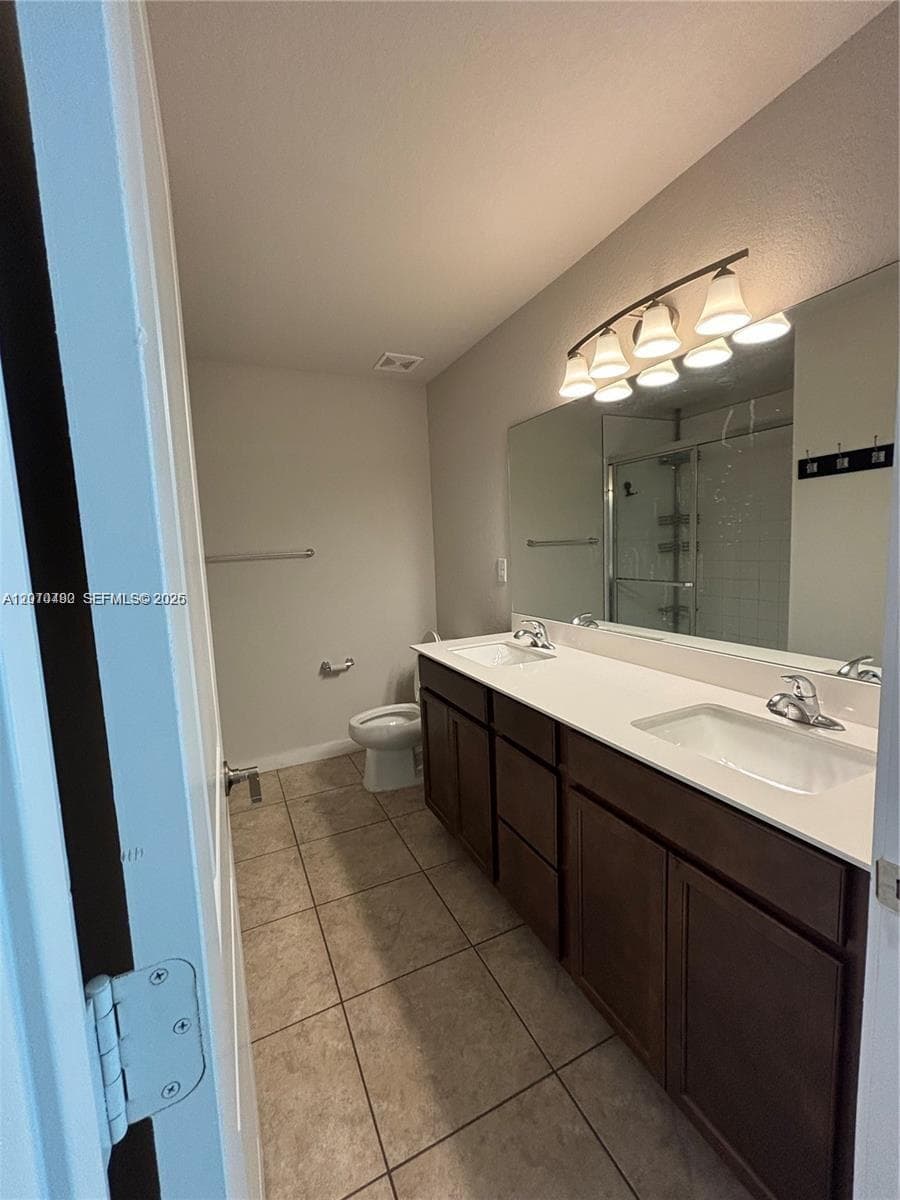 1021 NW 5th St, Florida City, FL 33034 photo 7