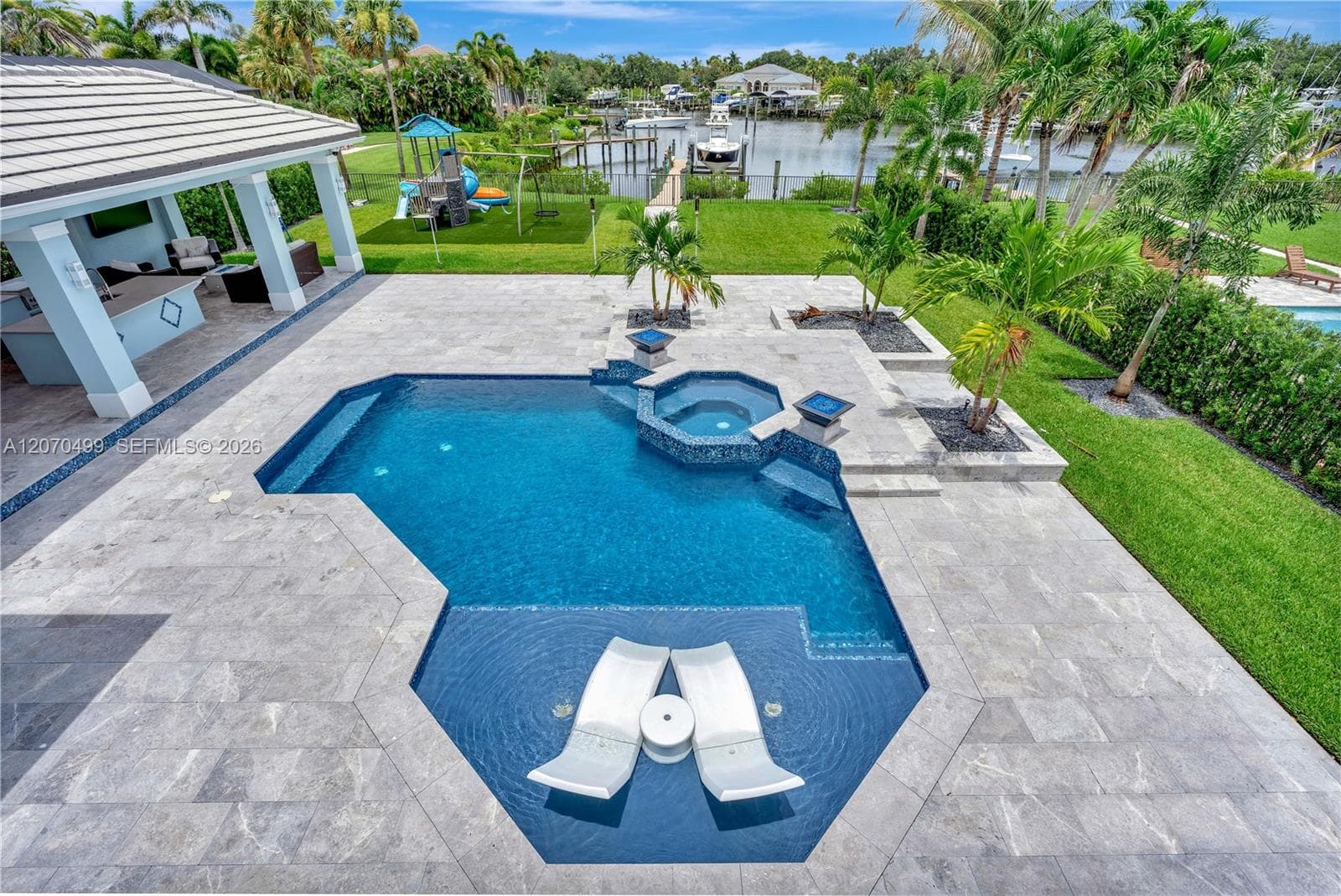 665 SW Yacht Basin Way, Stuart, FL 34997 photo 10