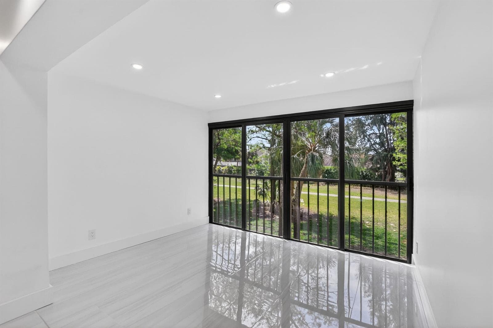 9272 Vista Del Lago # 28F, Boca Raton, FL 33428 photo 13