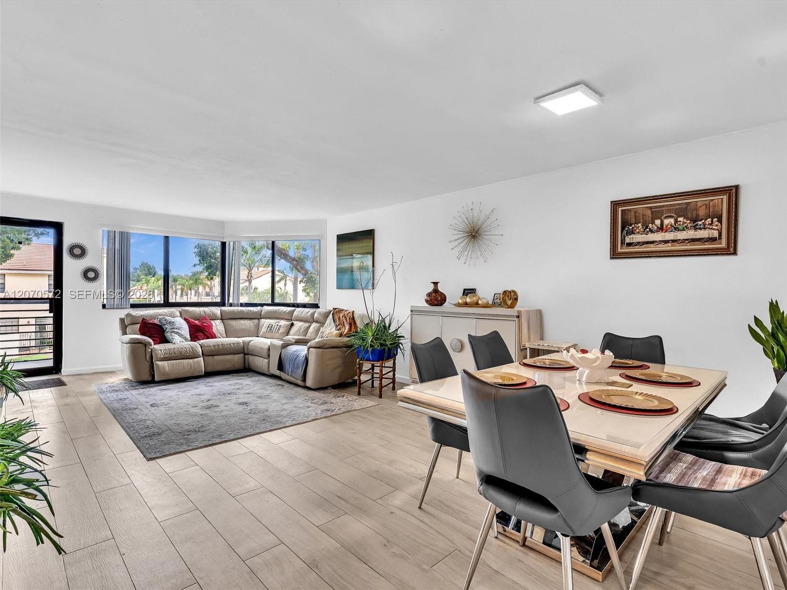 20840 San Simeon Way # 204, Miami, FL 33179 photo 2