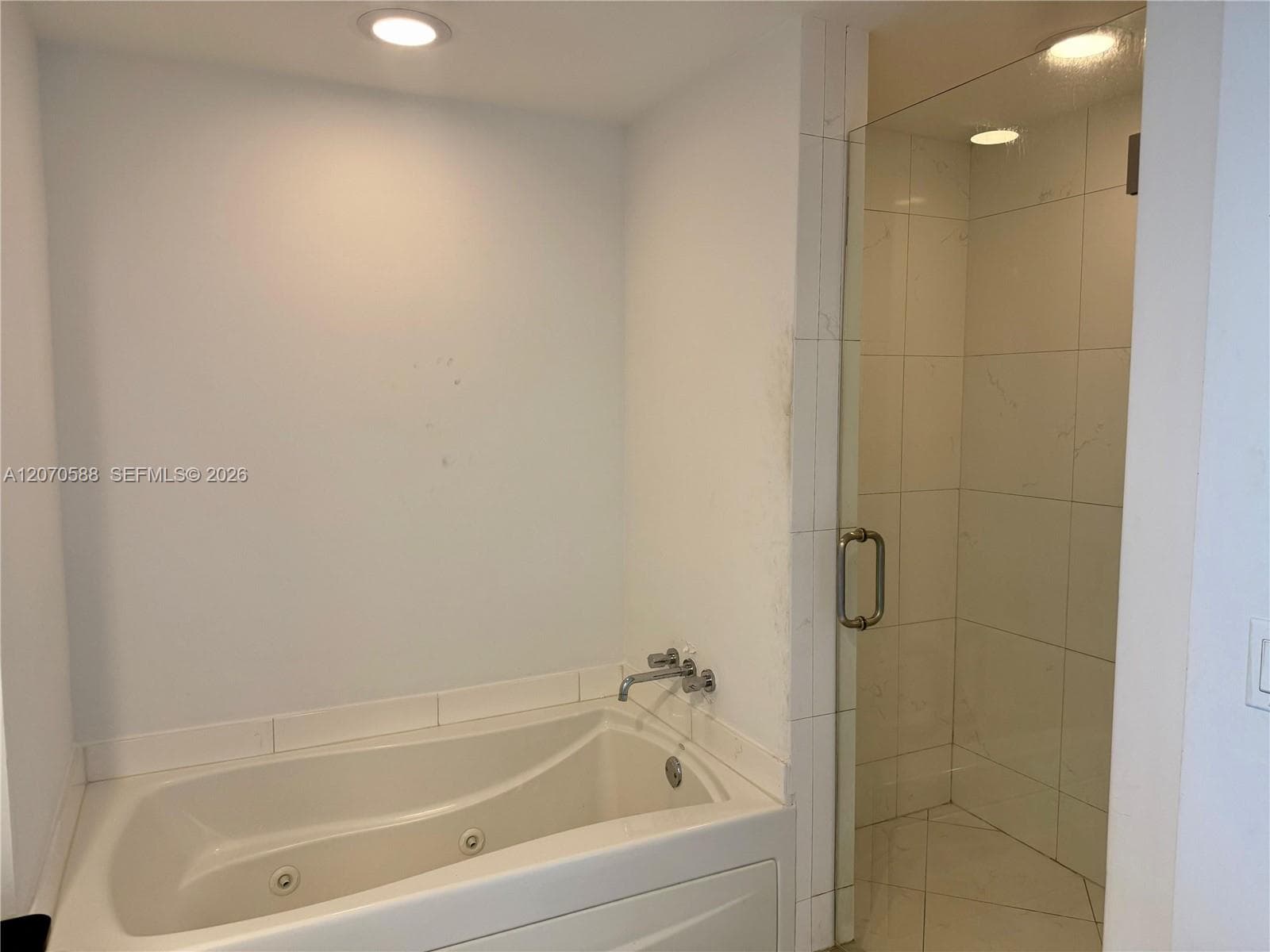 55 SE 6th St # 2404, Miami, FL 33131 photo 6