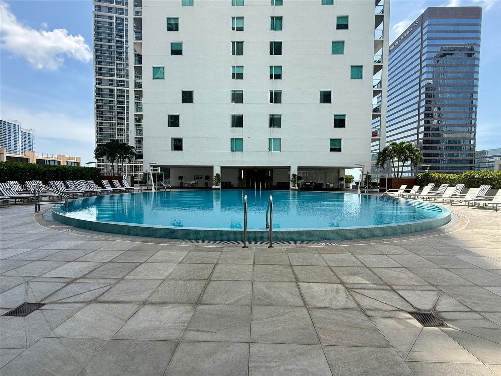 55 SE 6th St # 2404, Miami, FL 33131 photo 11