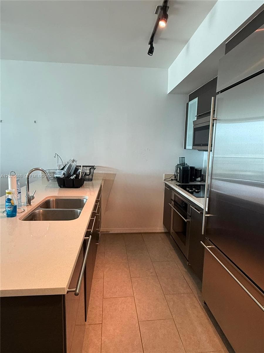 55 SE 6th St # 2404, Miami, FL 33131 photo 8