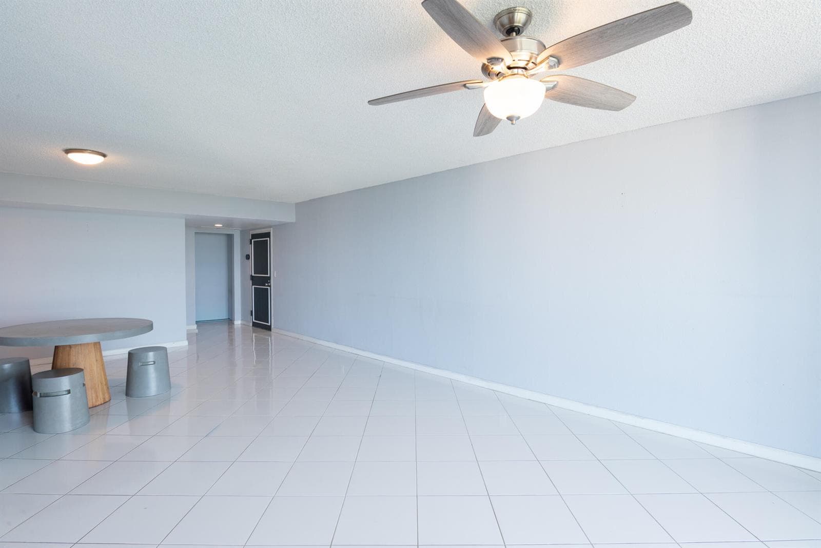 2400 PRESIDENTIAL Way # PH6, West Palm Beach, FL 33401 photo 8