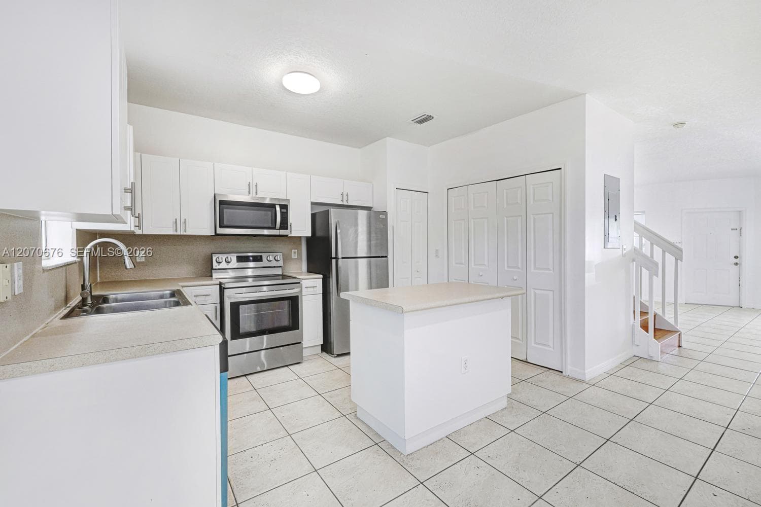 1700 SE 31st Ct, Homestead, FL 33035 photo 10