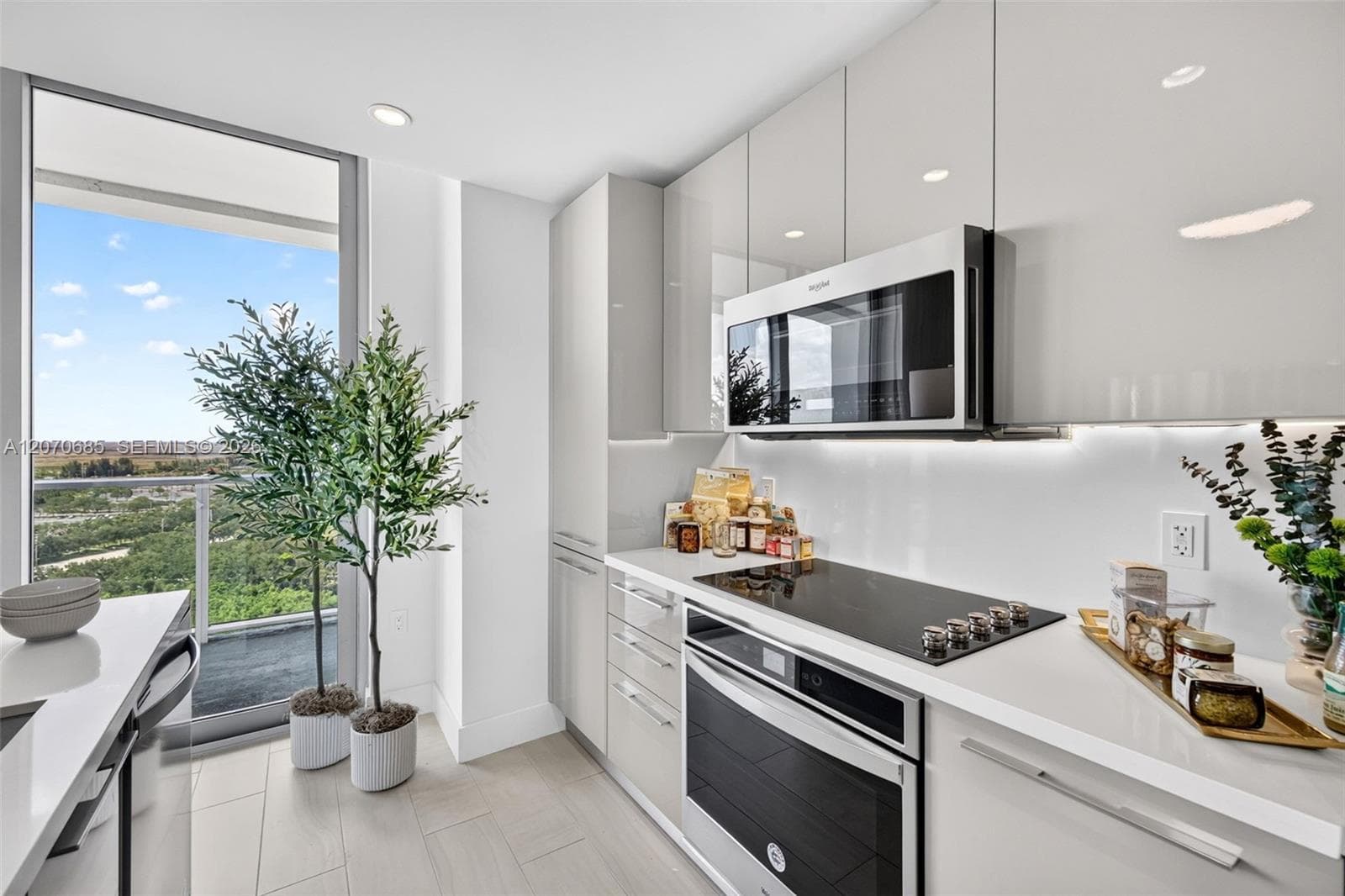 2000 Metropica Way # 1901, Sunrise, FL 33323 photo 8