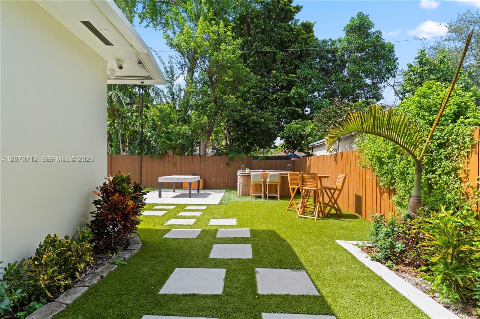221 NE 44th St, Miami, FL 33137 photo 11